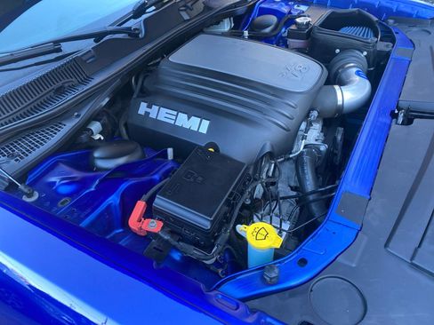 Used 2018 Dodge Challenger R/T w/ Driver Convenience Group image 45