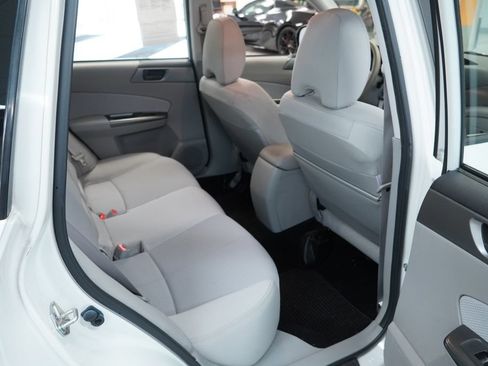 Used 2013 Subaru Forester 2.5X AWD/4WD image 20