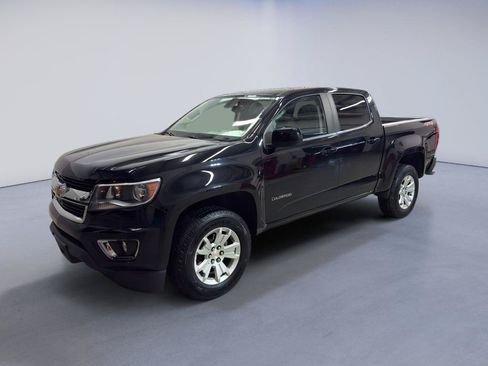 Used 2016 Chevrolet Colorado LT w/ LT Convenience Package AWD/4WD image 3