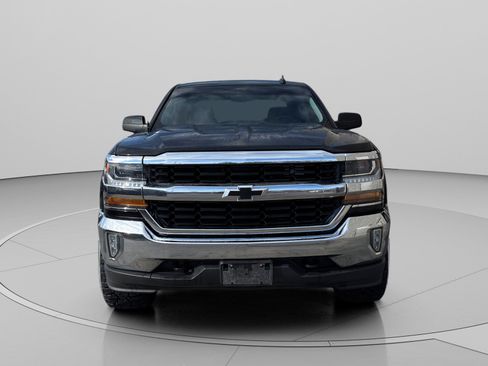 Used 2018 Chevrolet Silverado 1500 LT w/ All Star Edition image 8