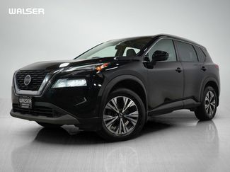 Used 2021 Nissan Rogue SV image 1