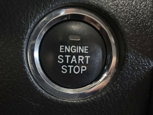 Used 2012 Toyota 4Runner Limited AWD/4WD image 35
