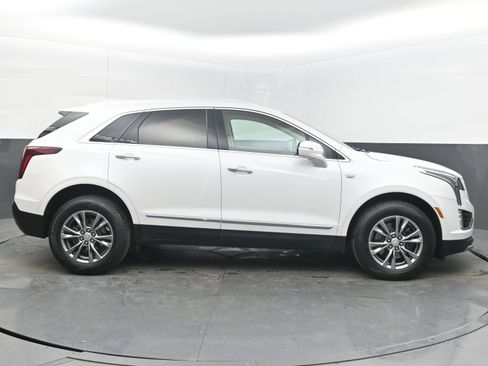 Used 2023 Cadillac XT5 Premium Luxury image 10