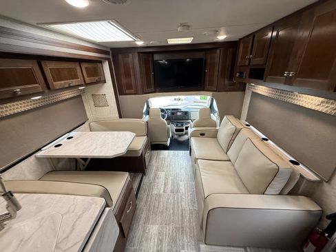 Used 2019 Ford E-450 and Econoline 450 Super Duty w/ Motorhome Prep Package RWD image 42