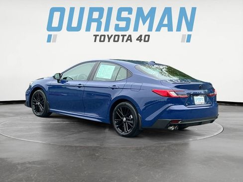 Certified 2025 Toyota Camry SE AWD/4WD image 6