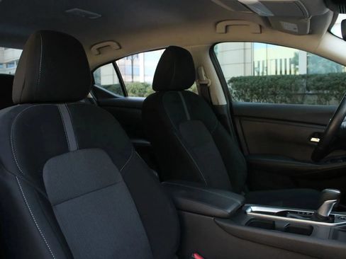 Used 2022 Nissan Sentra SV w/ All-Weather Package FWD image 27