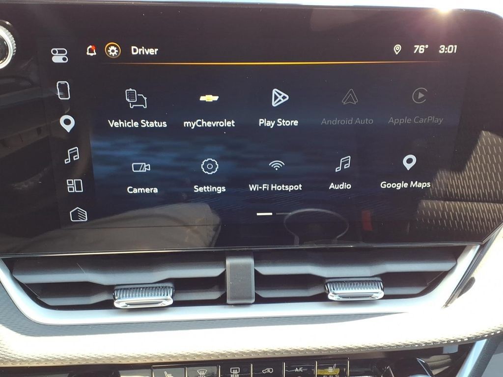 Used 2026 Chevrolet Equinox LT w/ Safety and Technology Package AWD/4WD image 20