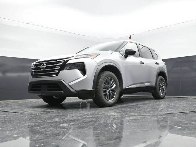 Used 2024 Nissan Rogue S AWD/4WD image 50