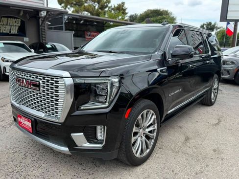 Used 2021 GMC Yukon XL Denali w/ Denali Premium Package AWD/4WD image 2
