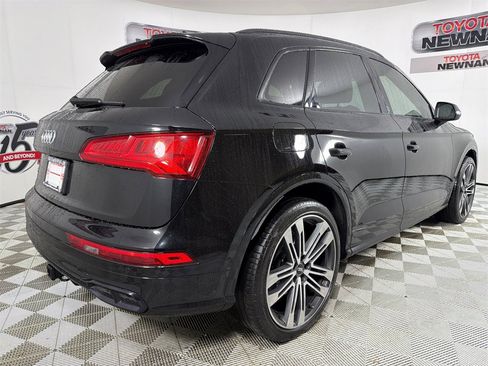 Used 2020 Audi SQ5 Prestige w/ Prestige Package image 5