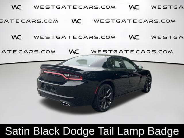 Used 2022 Dodge Charger SXT w/ Blacktop Package RWD image 7