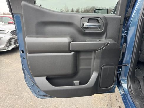 Used 2024 GMC Sierra 1500 Pro w/ Pro Value Package image 27