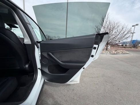 Used 2023 Tesla Model Y Long Range image 27
