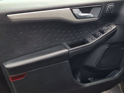 Used 2020 Ford Escape SEL AWD/4WD image 9