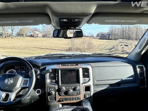 Used 2018 RAM 2500 Laramie image 17