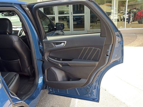Used 2020 Ford Edge ST w/ Cold Weather Package AWD/4WD image 23