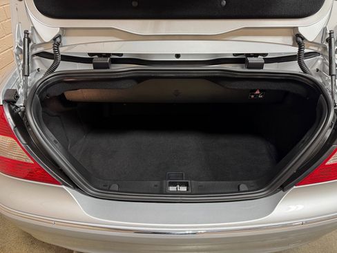 Used 2008 Mercedes-Benz CLK 350 Cabriolet image 50