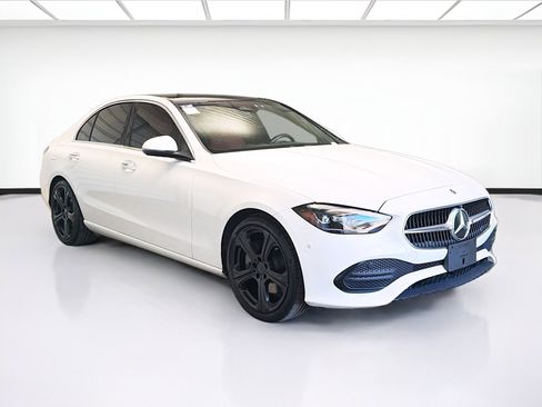 Used 2022 Mercedes-Benz C 300 C 300 EXCLUSIVE TRIM & PANORAM image 3