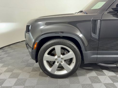 Used 2024 Land Rover Defender 110 SE AWD/4WD image 13
