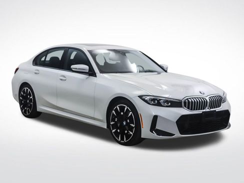 Used 2026 BMW 330i xDrive Sedan AWD/4WD image 7
