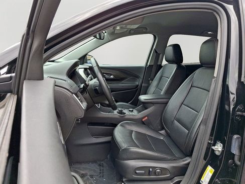 Used 2024 GMC Terrain SLT image 14