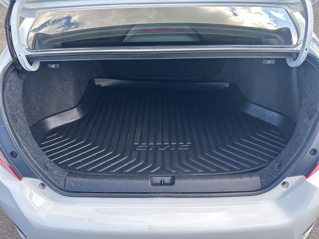 Used 2020 Honda Civic Sport image 17