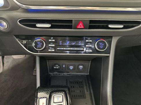 Used 2021 Hyundai Sonata Limited image 23