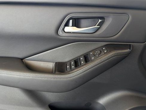 New 2026 Nissan Rogue SV FWD image 11