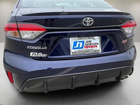 Used 2025 Toyota Corolla SE FWD image 12
