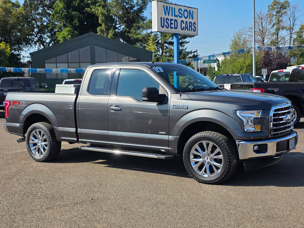 Used 2017 Ford F150 XLT w/ Equipment Group 302A Luxury AWD/4WD image 3