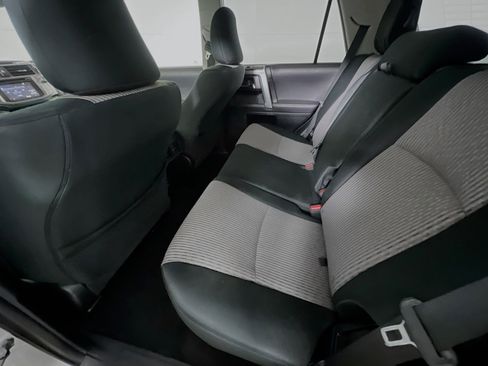 Used 2018 Toyota 4Runner SR5 image 28