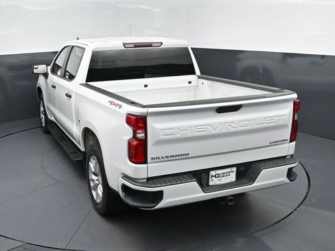 Used 2022 Chevrolet Silverado 1500 Custom w/ Safety Confidence Package image 34