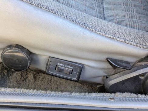 Used 1989 Ford Mustang GT image 18