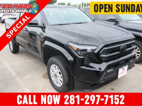 Used 2026 Toyota Tacoma SR5 AWD/4WD image 1