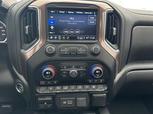 Certified 2022 Chevrolet Silverado 2500 High Country image 18