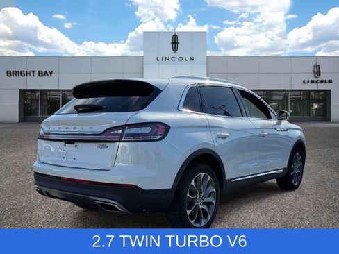 Certified 2023 Lincoln Nautilus Reserve w/ Luxury Package AWD/4WD image 5