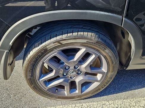 Used 2023 Honda Passport EX-L image 10