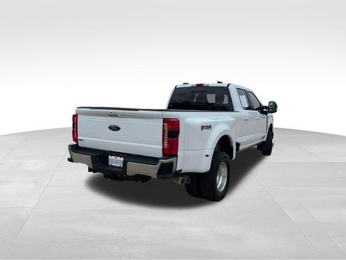 Used 2025 Ford F350 Lariat w/ Lariat Ultimate Package AWD/4WD image 6