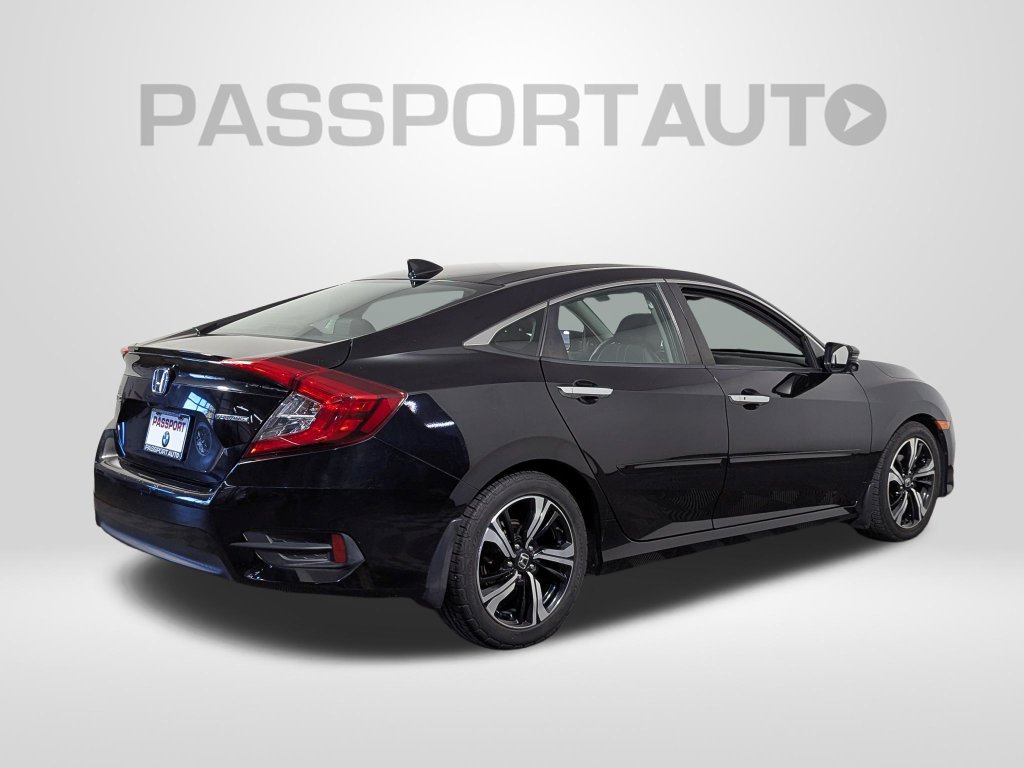 Used 2016 Honda Civic Touring image 7