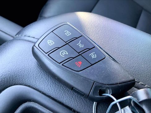 Used 2024 Chevrolet Tahoe Z71 w/ Luxury Package image 14