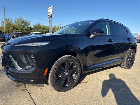 Certified 2025 Buick Envision Sport Touring image 7