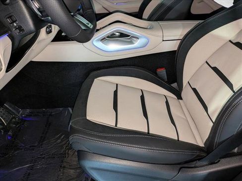 New 2026 Mercedes-Benz GLE 53 AMG 4MATIC image 4