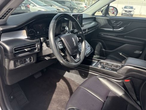 Used 2020 Lincoln Corsair FWD w/ Equipment Group 101A image 10