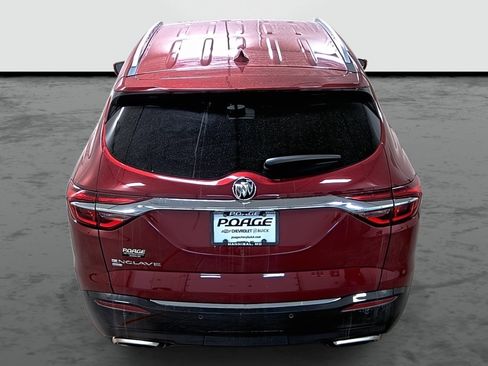 Used 2020 Buick Enclave Premium w/ LPO, Floor Liner Package image 3