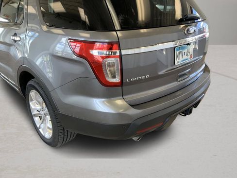 Used 2014 Ford Explorer Limited w/ Equipment Group 301A AWD/4WD image 24