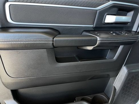 New 2026 RAM 5500 4x4 Regular Cab image 6