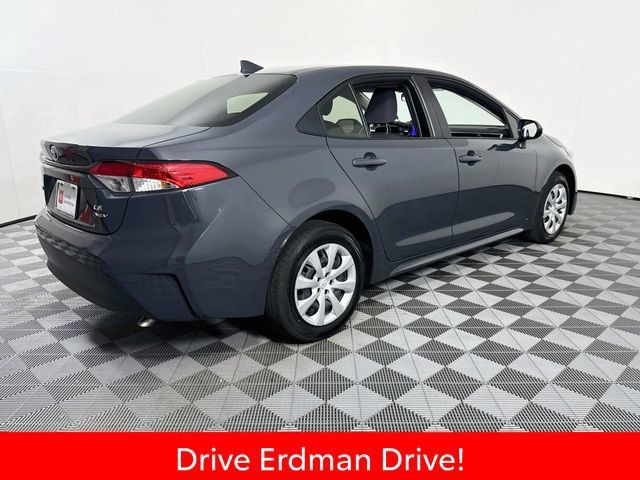 Certified 2025 Toyota Corolla LE FWD image 22