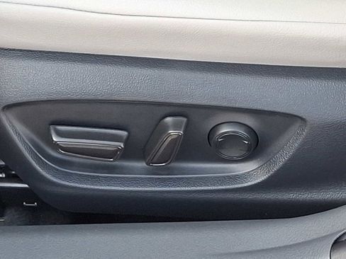 Certified 2024 Toyota Camry SE image 28