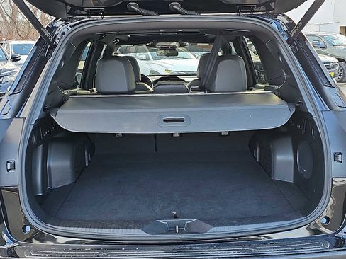 Used 2025 Subaru Forester Sport image 29