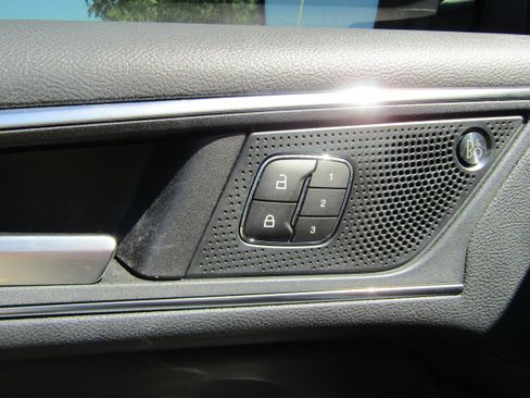 Certified 2022 Ford Edge ST w/ Equipment Group 401A image 43